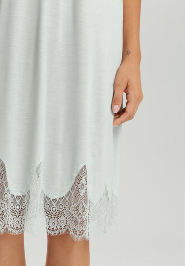 Melia Scalloped Lace Round Neck Nightgown | Ice Flow 74802-2577